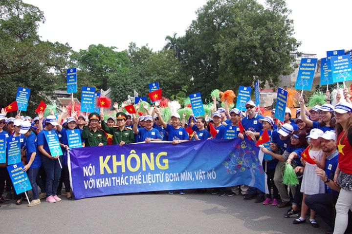 Chung tay vì một thế giới không bom mìn​