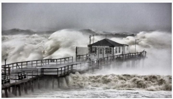 Biển Đông có thể đón 2 cơn bão và 1 áp thấp nhiệt đới vào cuối tuần