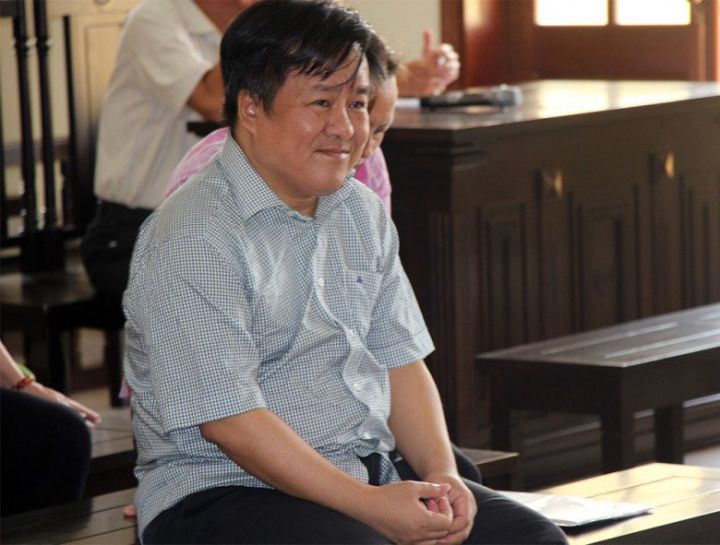 4 đại gia Việt vướng tù tội: Người nổi tiếng ăn chơi, người chuyên làm từ thiện