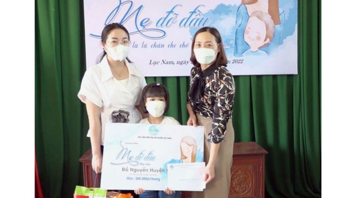 Phụ nữ Bắc Giang nhận đỡ đầu 550 trẻ mồ côi