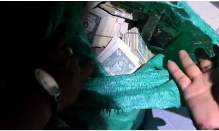 Camera hé lộ toàn cảnh diễn biến vụ 2 nữ giúp việc nội ứng cho người thân cướp 2 tỷ đồng của chủ nhà tại TP.HCM