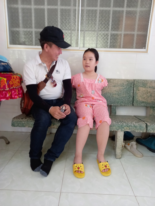 Một nạn nhân da cam hiếu học