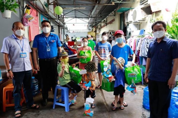 Mang Tết Trung thu đến với trẻ em có hoàn cảnh đặc biệt