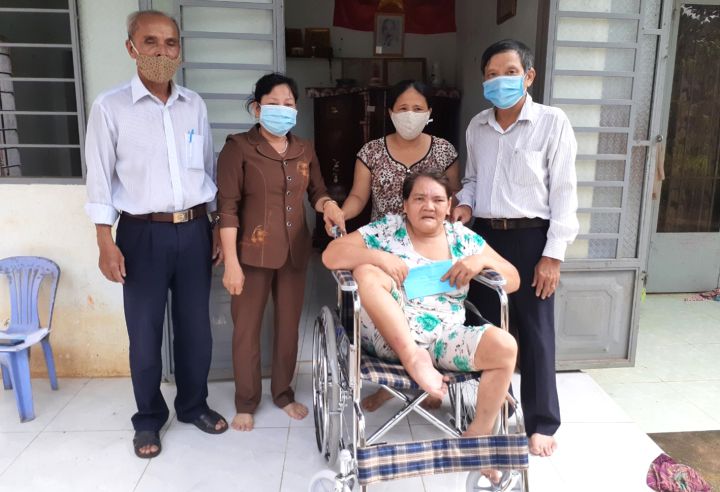 Hoàn cảnh đặc biệt khó khăn của chị Cúc ở Trà Cổ (Đồng Nai)