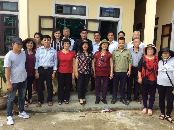 Một số hình ảnh người Lâm Đồng đến với NNCĐDC ở vùng lũ lụt Quảng Bình