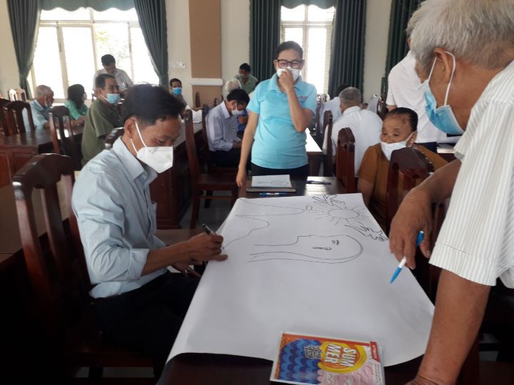 Tập huấn cho cán bộ Hội NNCĐDC/dioxin huyện Phú Riềng.