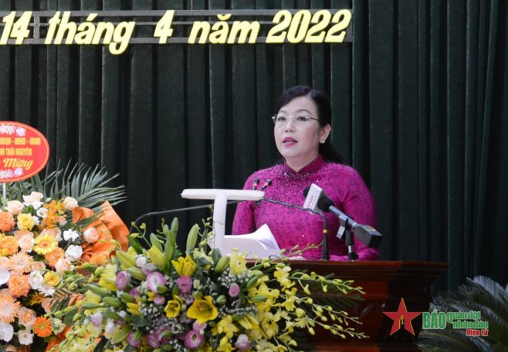 Đại tướng Phan Văn Giang dự lễ đón nhận Huân chương Bảo vệ Tổ quốc hạng Nhất của LLVT tỉnh Thái Nguyên