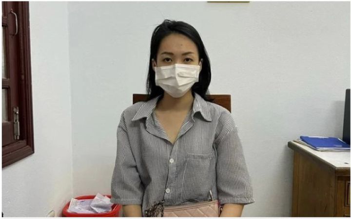 Hot girl mẫu ảnh trộm tiền của bạn cùng phòng đi bar để thể hiện... mình vẫn ổn