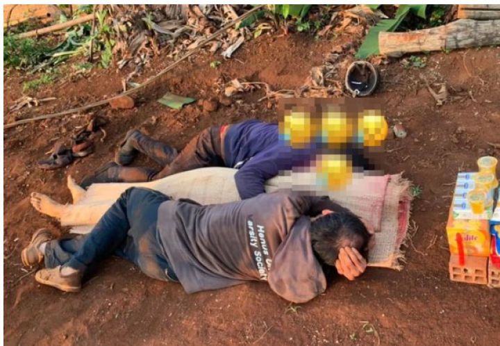 Đau đớn hình ảnh cha mẹ nghèo nằm ôm thi thể con trai đuối nước gào khóc trong tuyệt vọng