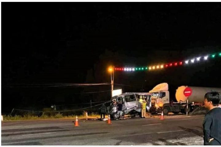 3 ô tô tông liên hoàn ở Quảng Ngãi khiến 1 người chết, 8 người bị thương