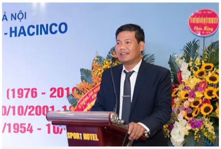 Giám đốc Hacinco đánh golf lúc dịch được "phục chức" nói gì?