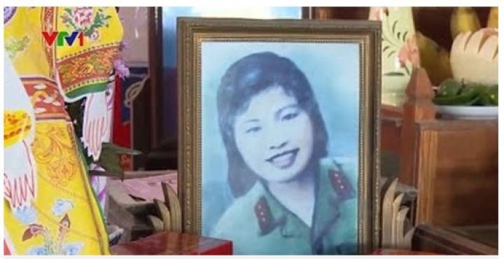 Lễ cưới cho đôi uyên ương cùng hy sinh trong chiến tranh: Em cứu anh, cả hai ra đi mãi mãi