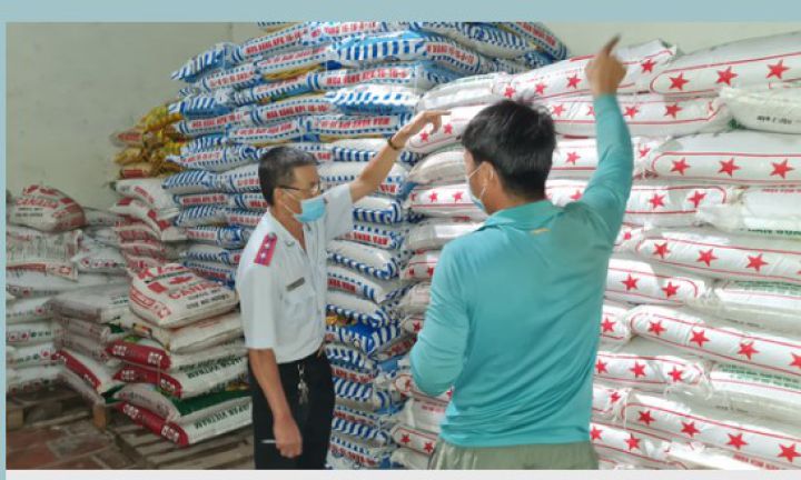 Giá cao nhất 50 năm, nên cấm xuất khẩu phân bón?