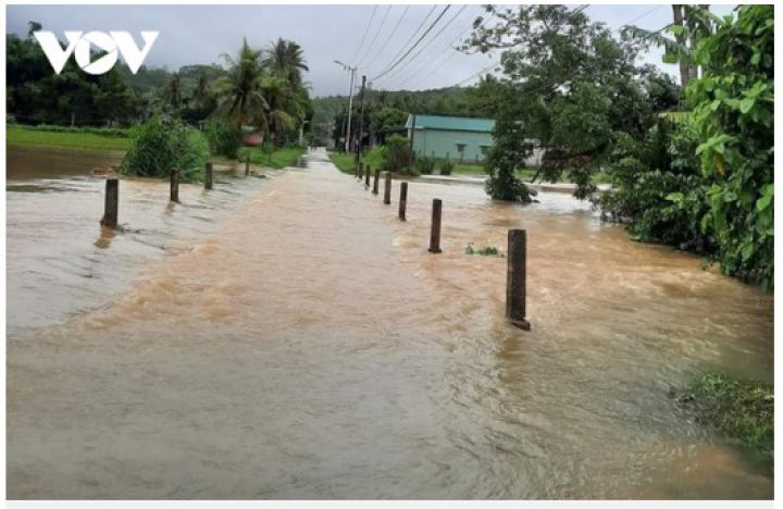 Một cháu bé 6 tuổi tại tỉnh Cao Bằng mất tích do nước cuốn trôi