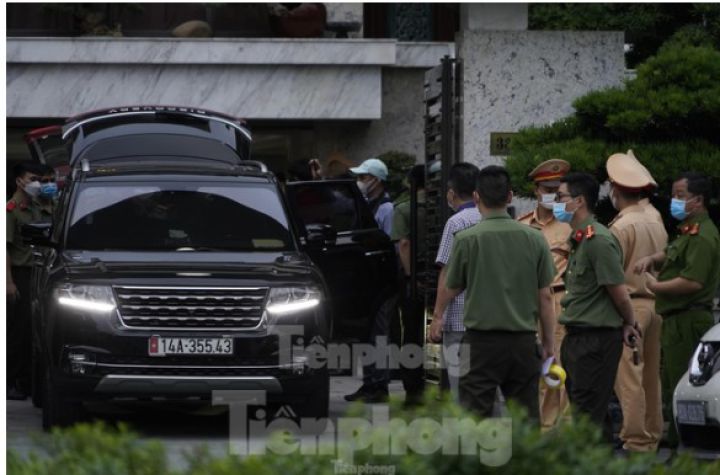 Cận cảnh dàn xe sang bị niêm phong của cựu Chủ tịch Hạ Long