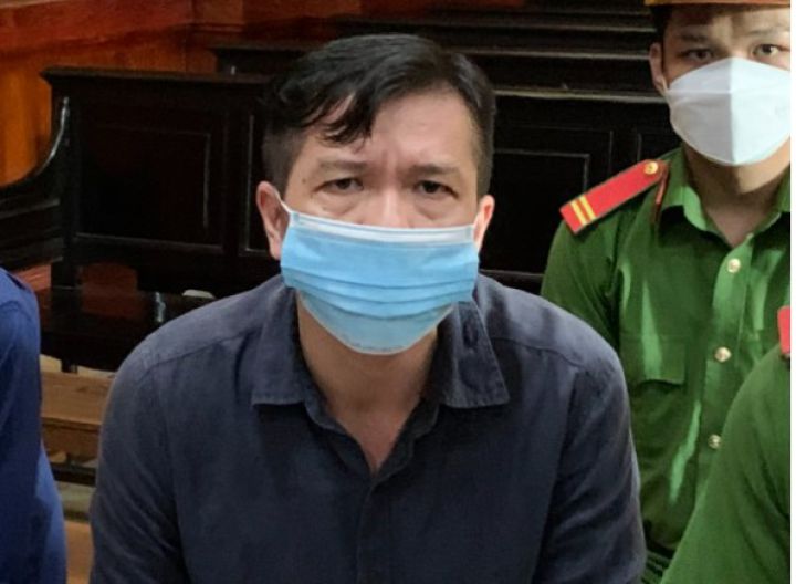 Các bị cáo trong đường dây bán logo xe 'vua' khai gì tại tòa?