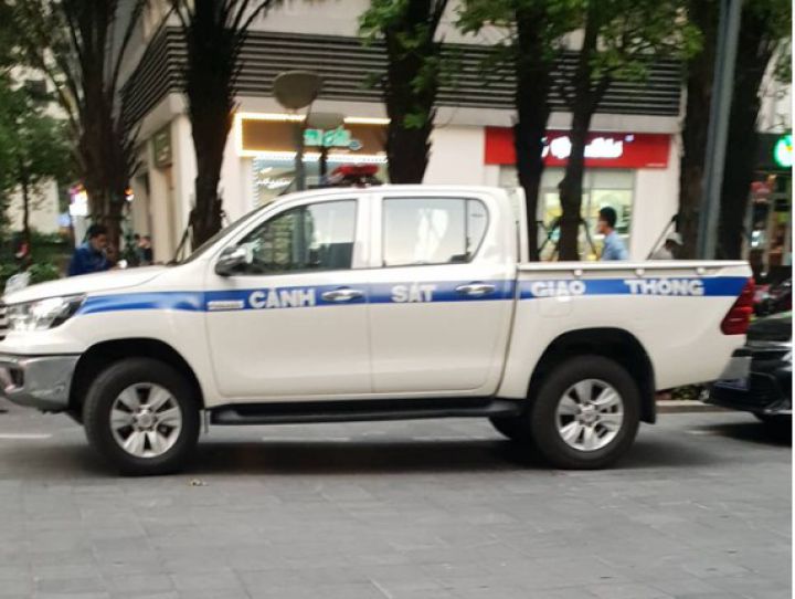 Hà Nội: Cặp vợ chồng cùng 2 con nhỏ tử vong bất thường trong căn hộ chung cư cao cấp