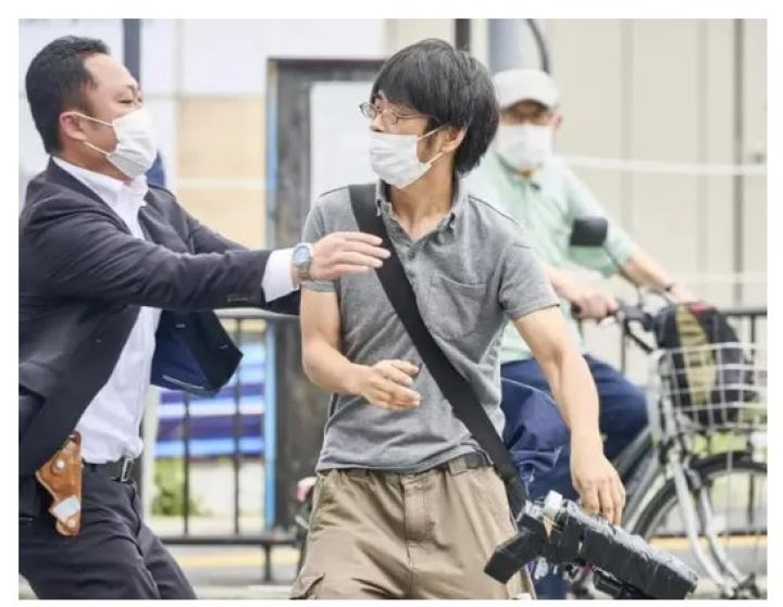 Công bố danh tính kẻ bắn cựu Thủ tướng Abe Shinzo