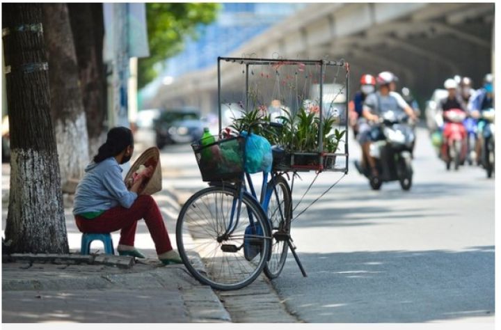 Nắng nóng diện rộng quay trở lại miền Bắc