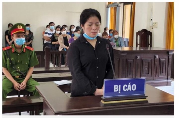 Nữ hiệu trưởng 