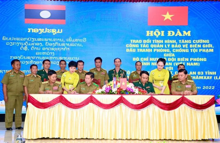 Nghệ An và 3 tỉnh của Lào tăng cường các biện pháp quốc phòng an ninh