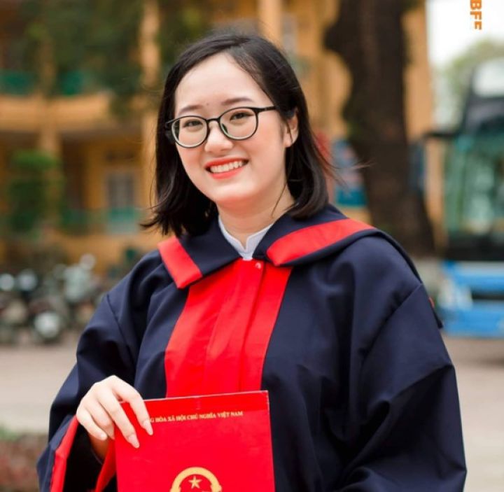 Thủ khoa khối C 29,25 điểm của Phú Thọ: Mới chuyển khối từ giữa học kỳ 1 lớp 12, biết điểm là tự thưởng cho mình 1 đơn hàng