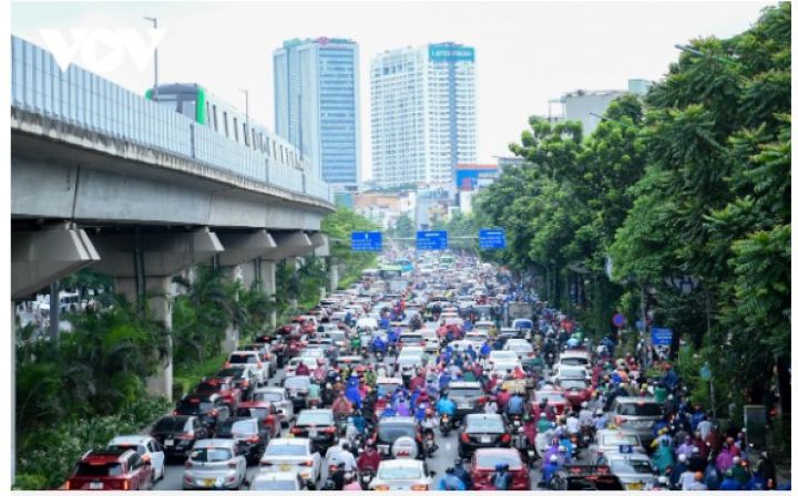 Từ 6/8 Hà Nội phân tách làn ô tô và xe máy trên đường Nguyễn Trãi