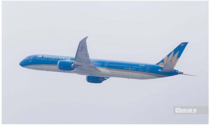 Chi phí nhiên liệu, lỗ chênh lệch tỷ giá nặng gánh Vietnam Airlines