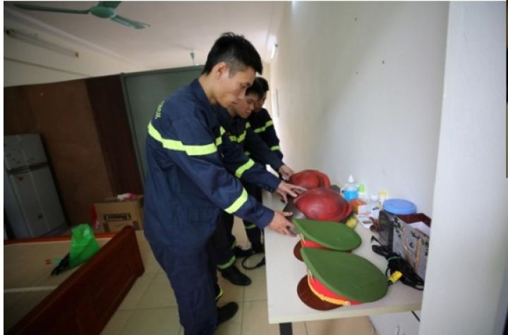 “Đến sinh vật nhỏ nhất cũng muốn sống thì không có lý do gì chúng ta từ chối lao vào lửa cứu người”