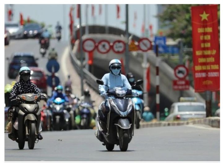 Miền Bắc hửng nắng trước khi đón đợt mưa dông mới