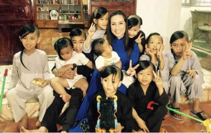 Phi Nhung - Đôi mắt buồn Pleiku