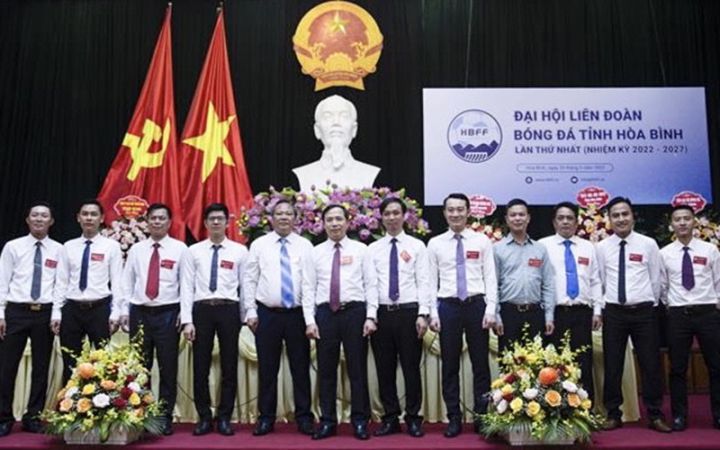 Hòa Bình thành lập Liên đoàn Bóng đá