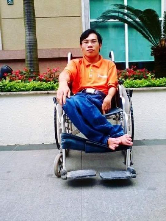 Ngày khai giảng, nhớ về nghị lực phi thường của NNCĐDC  Hoàng Văn Ân