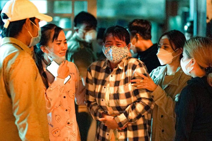 Có những nỗi đau không khỏa bằng nước mắt