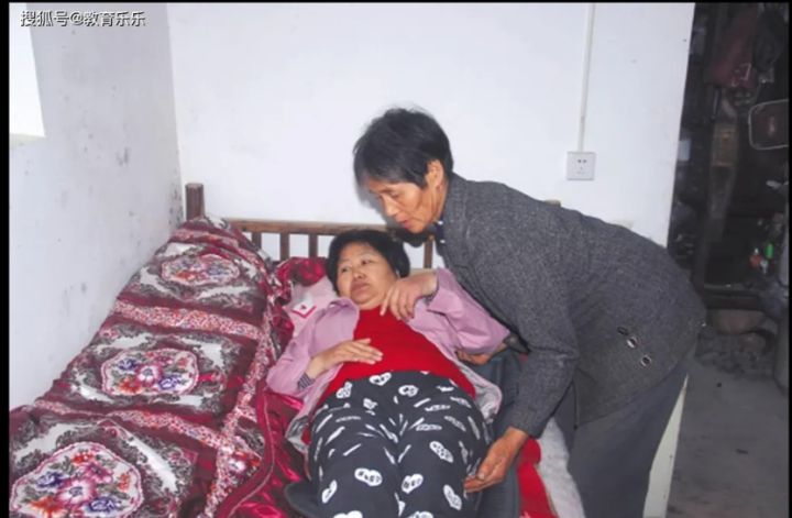 Cô gái bị bỏ lại ở bệnh viện và điều kỳ diệu sau 19 năm