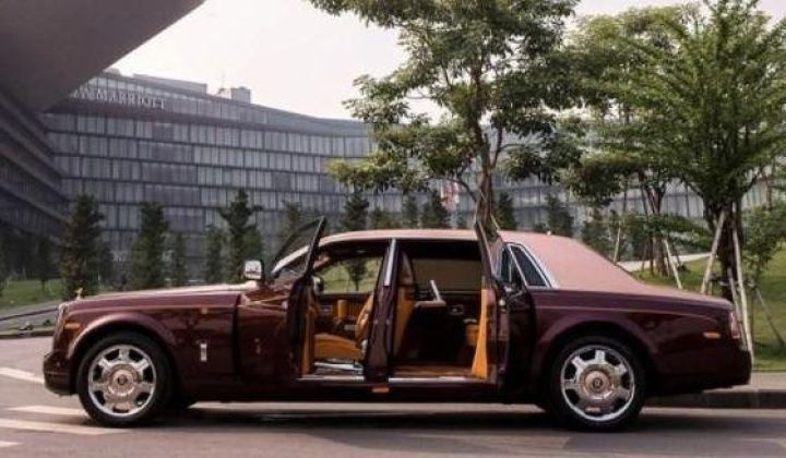 Hé lộ số phận xe Rolls- Royce dát vàng của ông Trịnh Văn Quyết vừa bị thu hồi