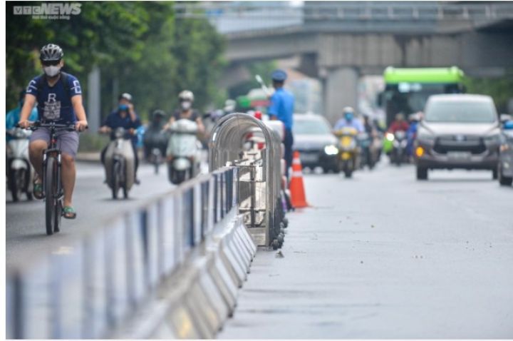 Sở GTVT Hà Nội đề xuất gia hạn thí điểm phân làn đường Nguyễn Trãi