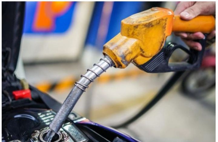 Hôm nay, giá xăng dầu tiếp tục giảm