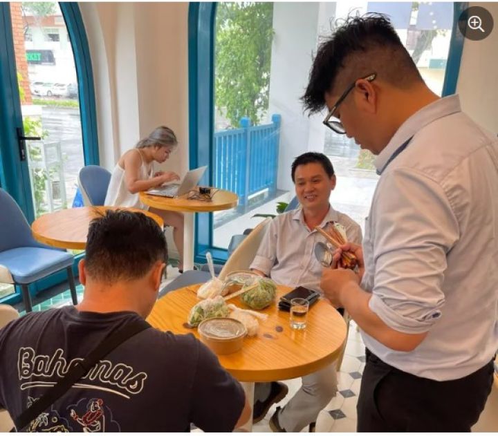 Nhiều nhà hàng, khách sạn Đà Nẵng miễn phí chỗ ăn ở tránh bão cho người nghèo