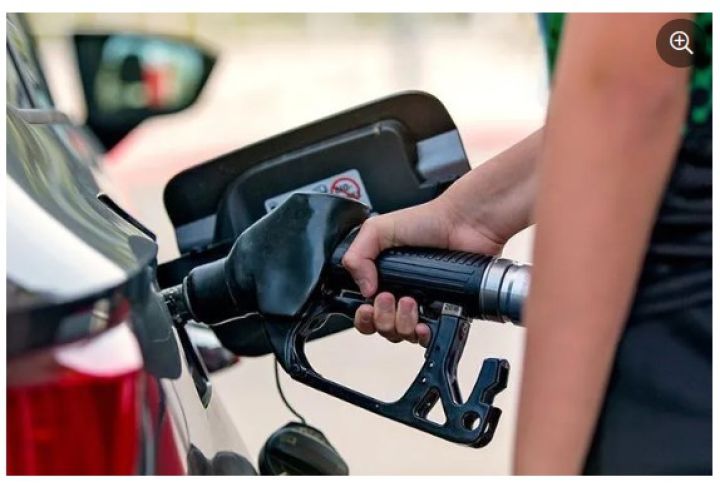 Giá xăng dầu trong nước dự báo sắp tăng mạnh