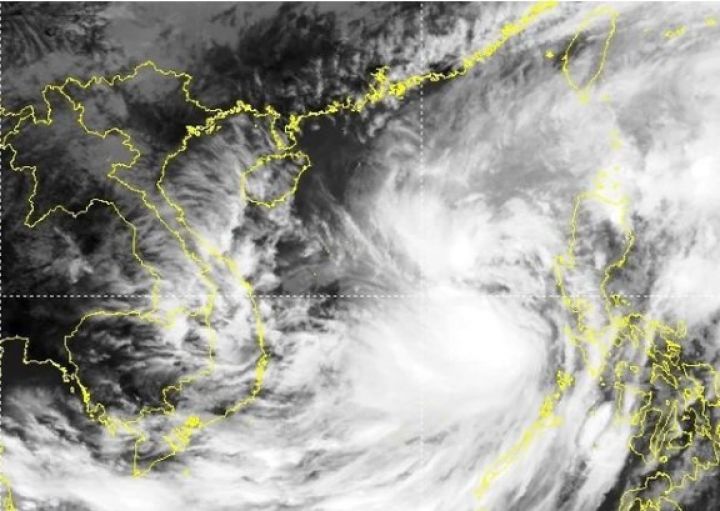 Bão số 7 tăng cấp rất nhanh, rất mạnh