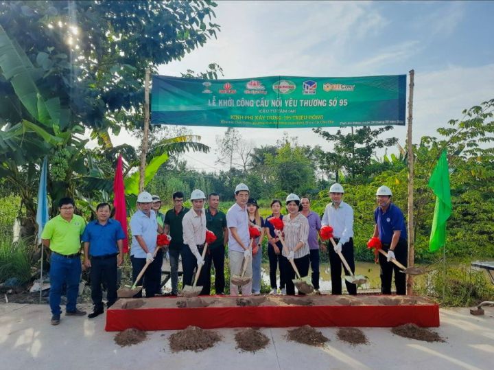 Thành phố Cần Thơ: Tổ chức khởi công xây dựng 2 cây cầu giao thông nông thôn