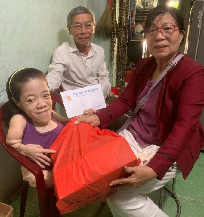 Người nữ cán bộ Hội tiêu biểu, hết lòng vì nạn nhân chất độc da cam