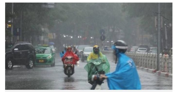 Miền Bắc rét về đêm và sáng, miền Trung mưa dông dài ngày