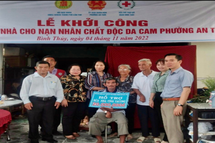 Thành phố Cần Thơ: Tổ chức khởi công sửa chữa nhà cho nạn nhân