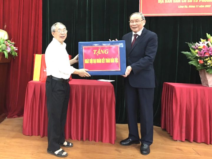 Thượng tướng Nguyễn Văn Rinh dự Ngày hội Đại đoàn kết toàn dân tộc