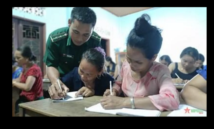 Bộ đội Biên phòng thắp sáng lớp học biên cương
