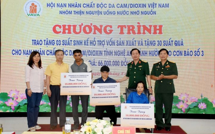 Trung ương Hội thăm nạn nhân bị ảnh hưởng bão số 3 tại Nghệ An