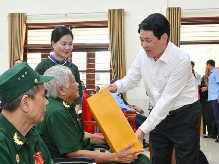 Thành phố Cần Thơ ban hành Nghị quyết về chính sách hỗ trợ mức quà tặng dịp Tết Nguyên đán 2026 - 2030