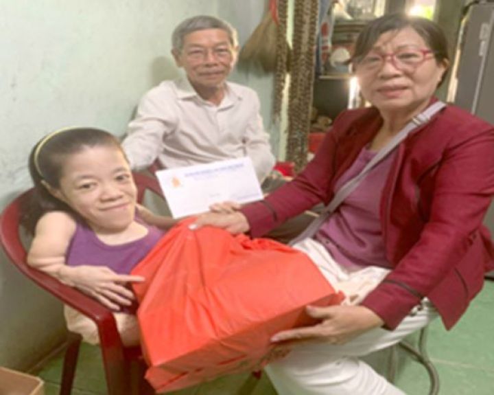 An enthusiastic woman